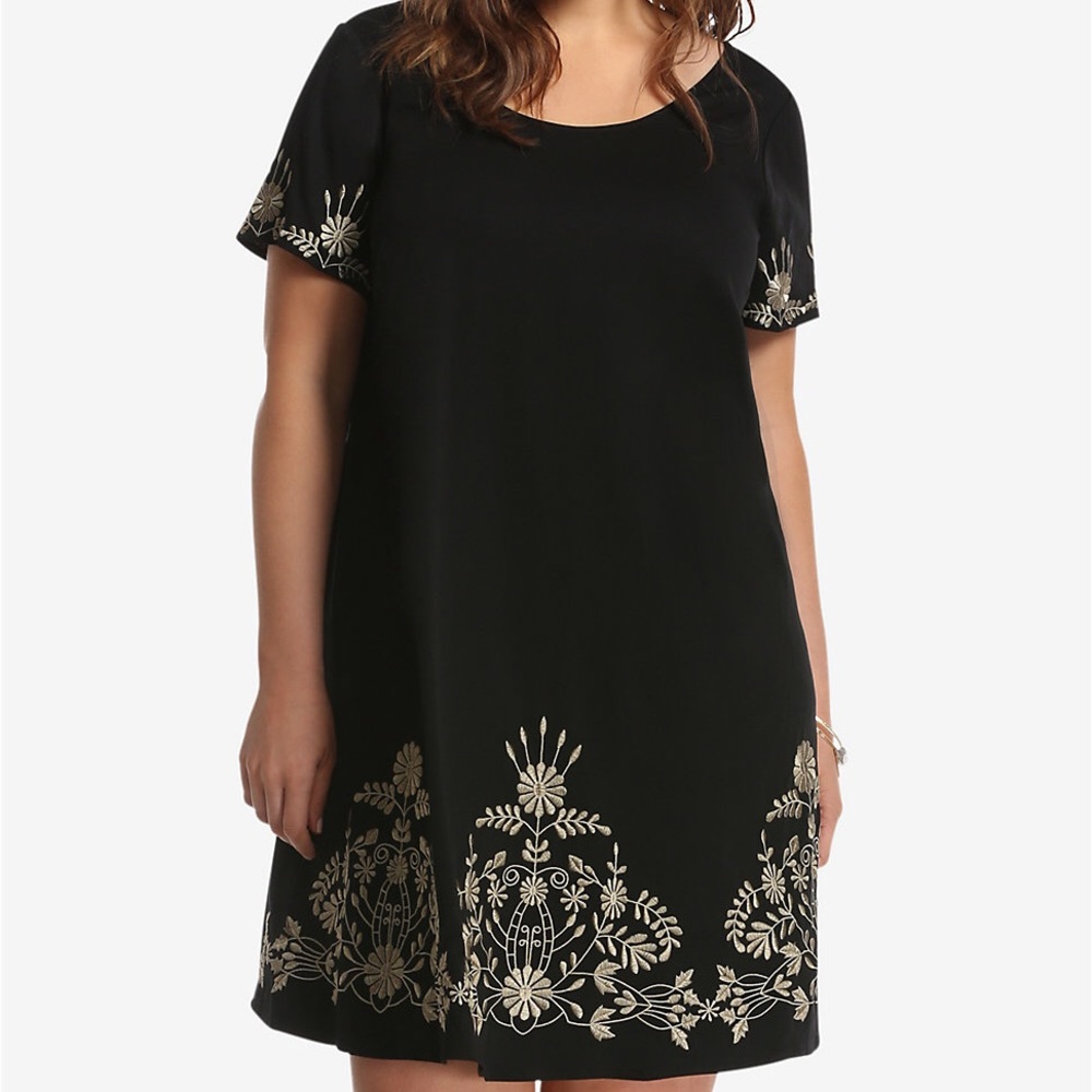 Torrid Insider Embroidered Shift Dress